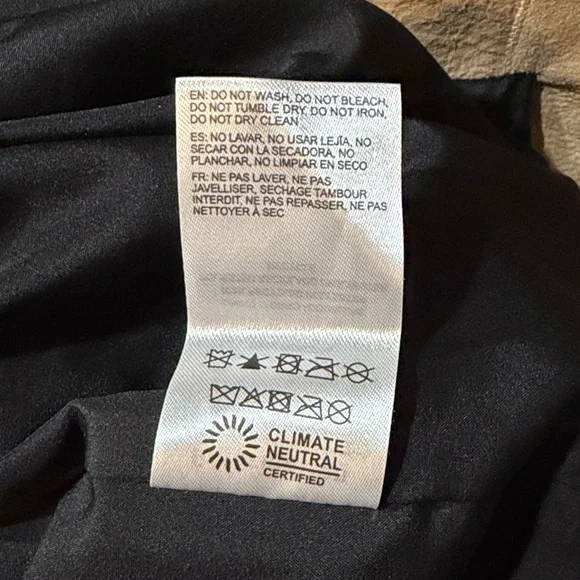 REFORMATION- Veda Beck Leather Oat Distressed Trench Coat- Women’s Medium. - Picture 10 of 10